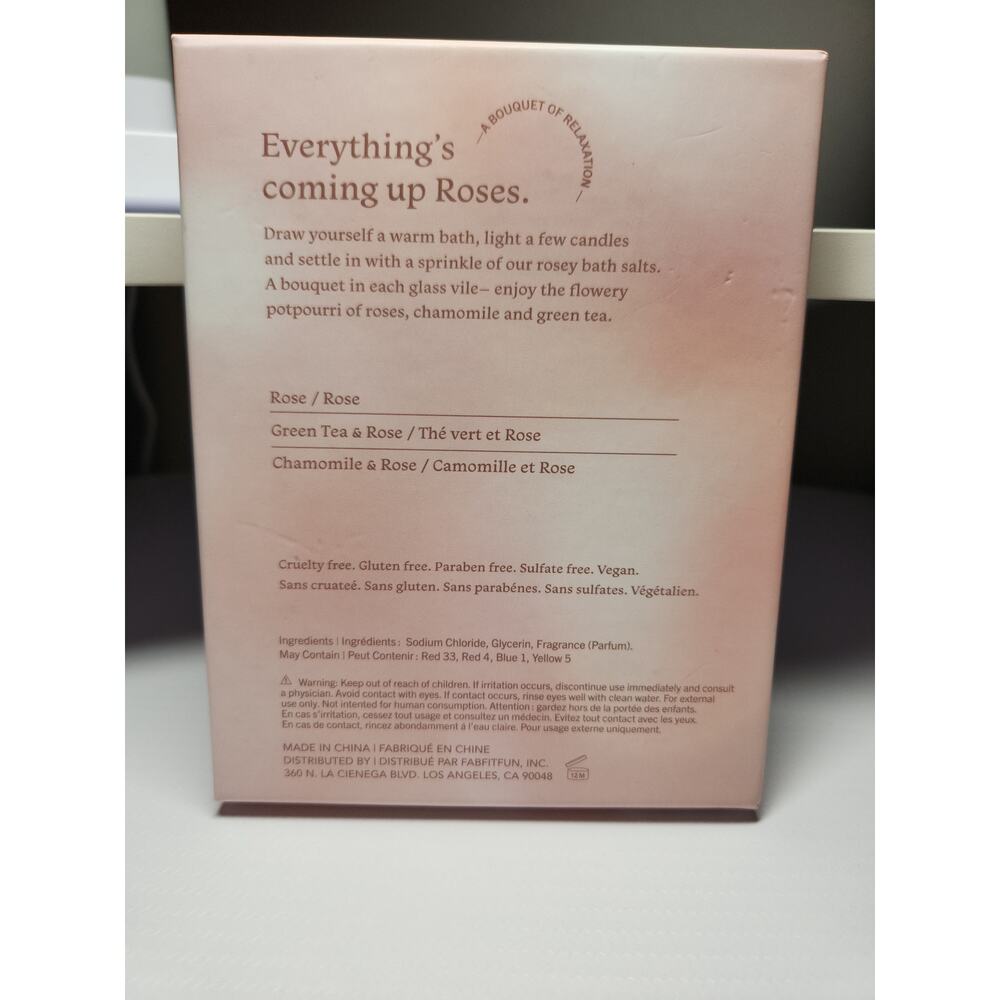Summer & Rose Relaxing Bath Salts Gift Set Rose Green Tea Chamomile 6 Vials NIB - Picture 2 of 2